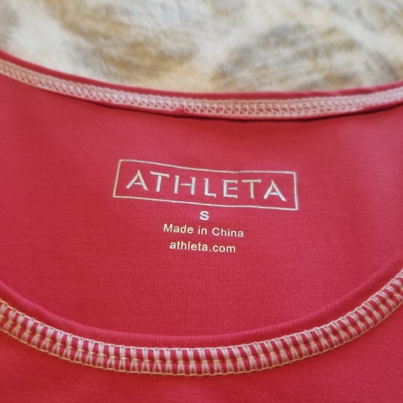 Athleta Rashguard - Picture 5 of 8